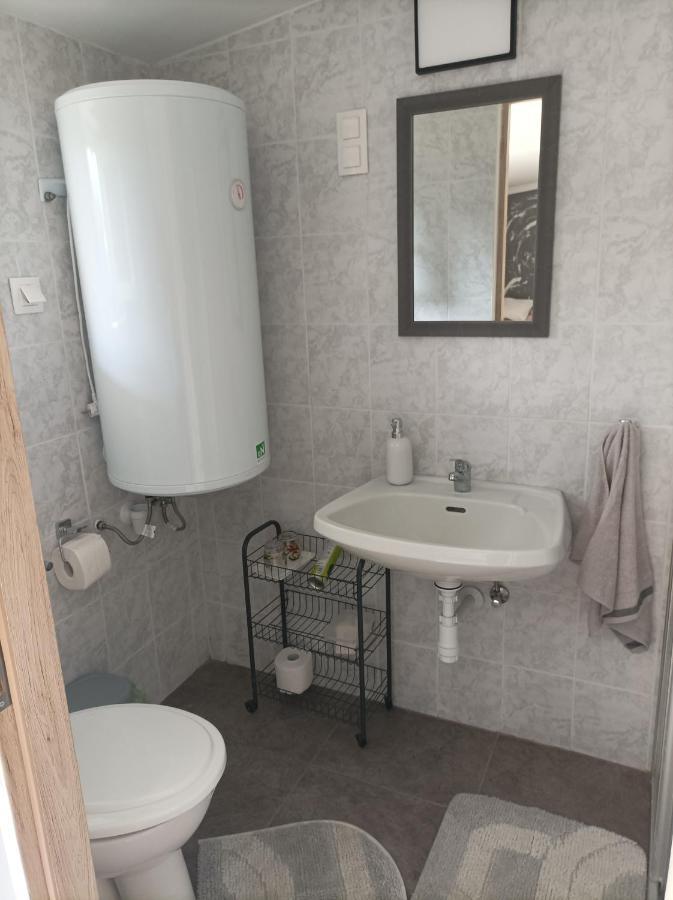 Csilla Apartman Balogunyom エクステリア 写真