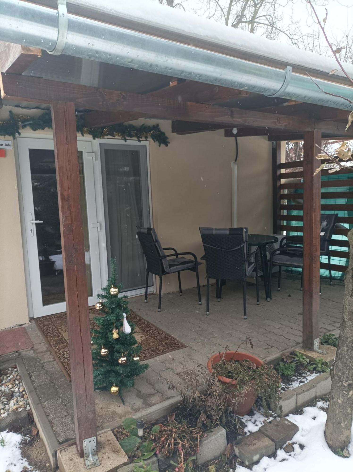 Csilla Apartman Balogunyom エクステリア 写真