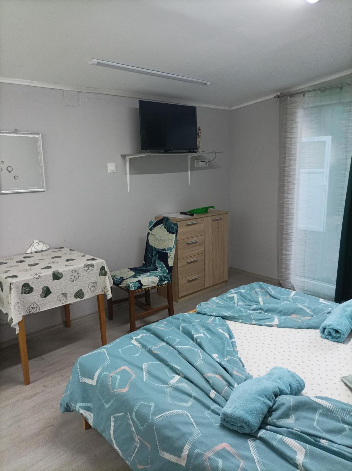 Csilla Apartman Balogunyom エクステリア 写真